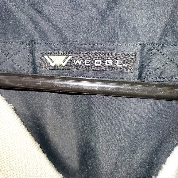 Wedge golf and Beyond reversible Med navy or beige vest - Picture 5 of 12